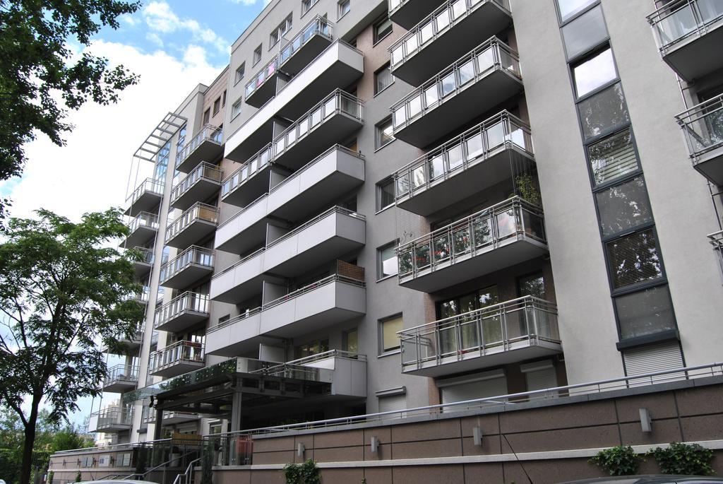 Royal Apartments - Apartamenty Inowroclawska Exteriör bild
